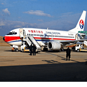 张孝航空快运业稳步发展的原因是什么？